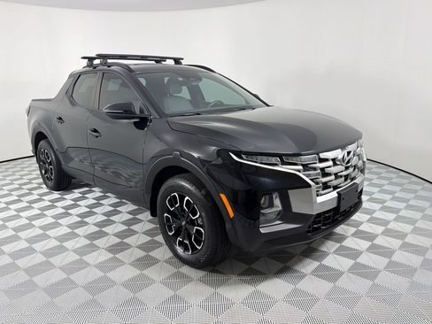 Used 2023 Hyundai Santa Cruz SEL w/ Activity Package FWD image 7