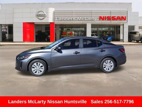 Used 2025 Nissan Sentra S FWD image 8