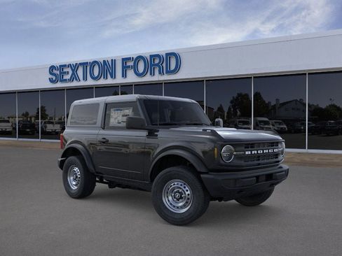 New 2025 Ford Bronco 2-Door AWD/4WD image 7