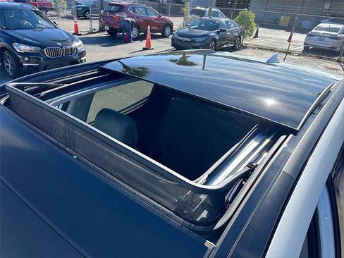 Used 2016 Hyundai Santa Fe Sport w/ Option Group 04 image 24