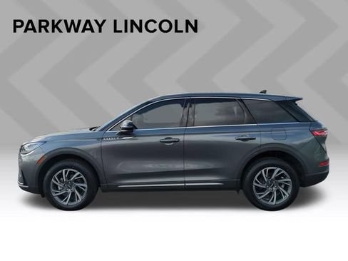 Used 2023 Lincoln Corsair AWD w/ Equipment Group 101A image 2