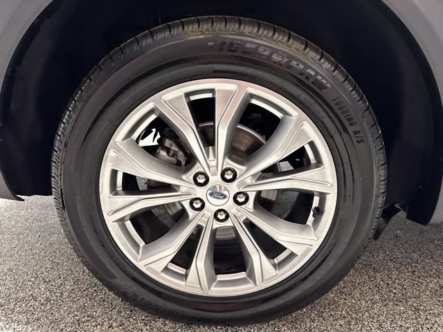 Used 2023 Ford Explorer Limited AWD/4WD image 24