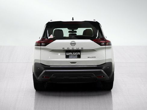 Used 2023 Nissan Rogue SL AWD/4WD image 4