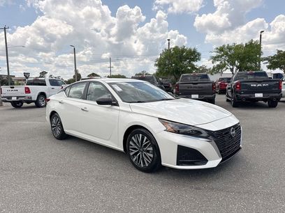 Used 2024 Nissan Altima 2.5 SV