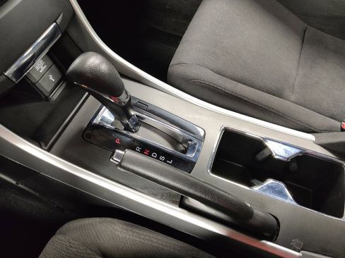 Used 2015 Honda Accord EX image 26