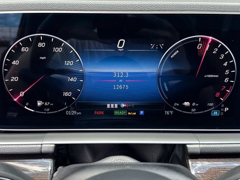 Used 2025 Mercedes-Benz GLE 450e 4MATIC w/ Driver Assistance Package image 10