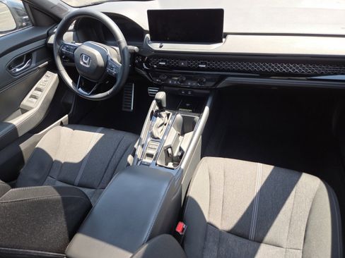 Certified 2025 Honda Accord Sport image 27