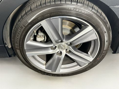 Used 2018 Lexus GS 350 RWD image 11