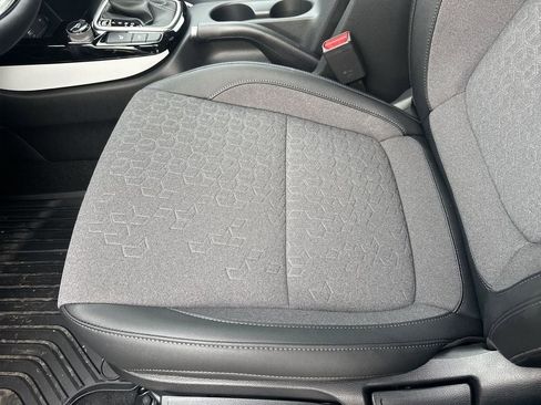 New 2026 Kia Seltos S image 9