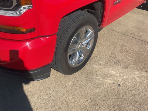 Used 2018 Chevrolet Silverado 1500 Custom w/ Texas Edition image 2