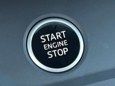 Used 2024 Audi Q3 2.0T Premium Plus w/ Premium Plus Package image 34