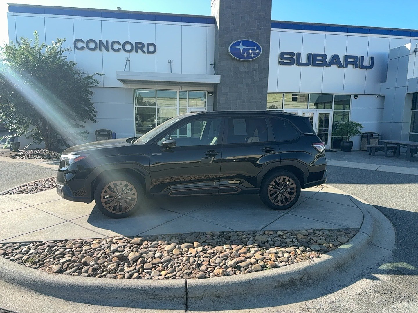 Used 2025 Subaru Forester Sport w/ Popular Package AWD/4WD image 1