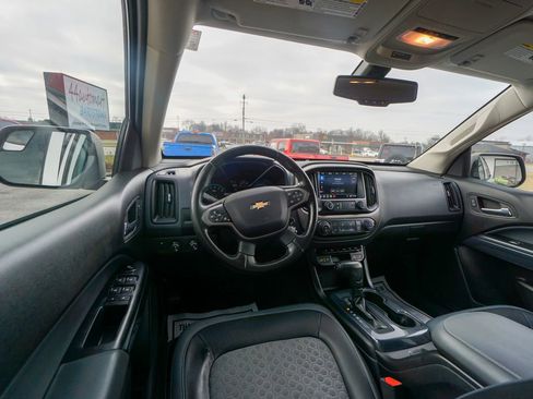 Used 2019 Chevrolet Colorado Z71 image 12