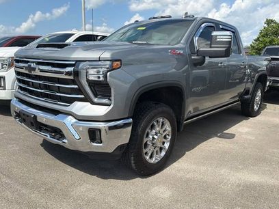 Used 2025 Chevrolet Silverado 2500 LTZ w/ LTZ Premium Package