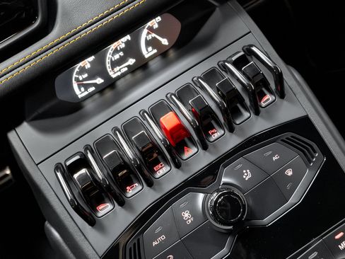 Used 2017 Lamborghini Huracan LP 580-2 image 51