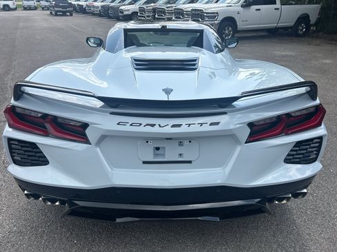 Used 2022 Chevrolet Corvette Stingray Preferred Conv w/ Z51 Performance Package RWD image 6