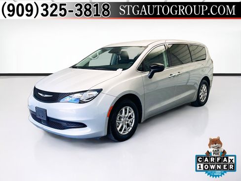 Used 2024 Chrysler Voyager LX FWD image 1