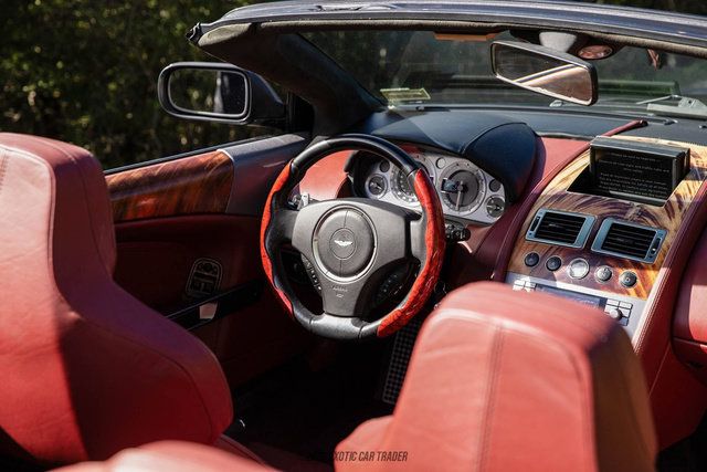 Used 2006 Aston Martin DB9 Volante RWD image 38