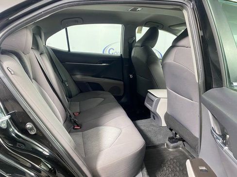 Used 2023 Toyota Camry LE image 9