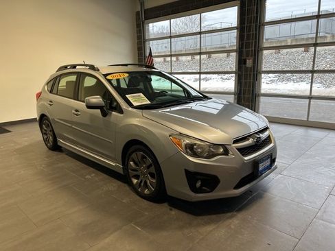 Used 2013 Subaru Impreza 2.0i Sport Premium image 6
