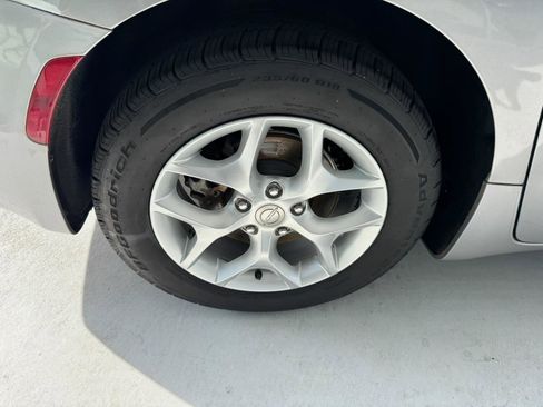 Used 2017 Chrysler Pacifica Touring-L Plus w/ Advanced Safetytec Group image 27