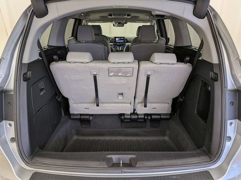 Used 2018 Honda Odyssey Elite image 29