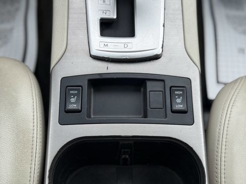 Used 2014 Subaru Outback 2.5i Limited image 23