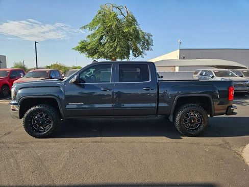 Used 2018 GMC Sierra 1500 SLE w/ SLE Value Package AWD/4WD image 8