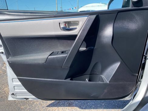 Used 2016 Toyota Corolla LE FWD image 23