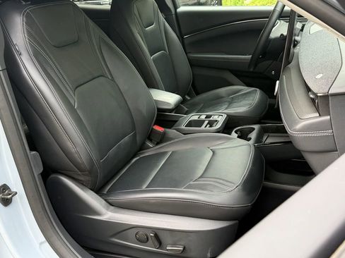 Certified 2025 Ford Mustang Mach-E Premium AWD/4WD image 11