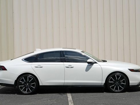Used 2023 Honda Accord Touring image 53