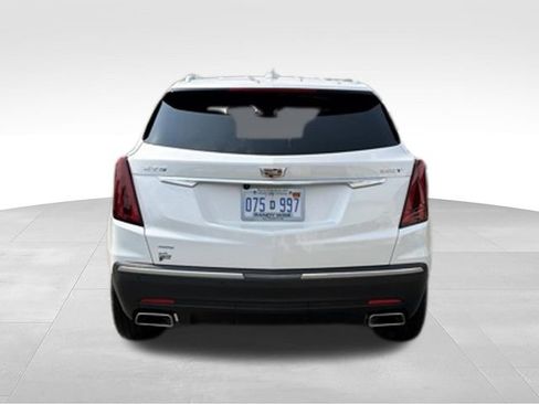 Used 2024 Cadillac XT5 Luxury w/ LPO, Floor Liner Package AWD/4WD image 4