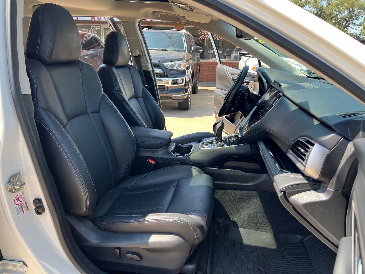 Used 2020 Subaru Outback Limited AWD/4WD image 18