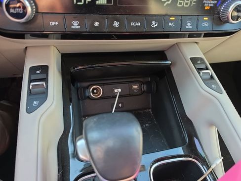 Used 2020 Kia Telluride EX FWD image 11
