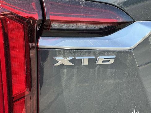 Certified 2022 Cadillac XT6 Premium Luxury image 29