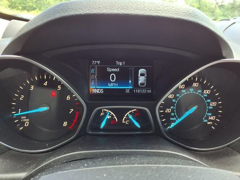 Used 2015 Ford Escape SE w/ Equipment Group 201A AWD/4WD image 15