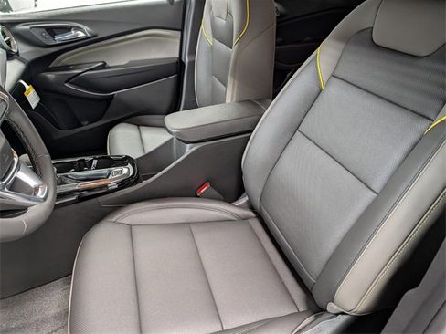 New 2026 Chevrolet Trax ACTIV w/ Driver Confidence Package image 9