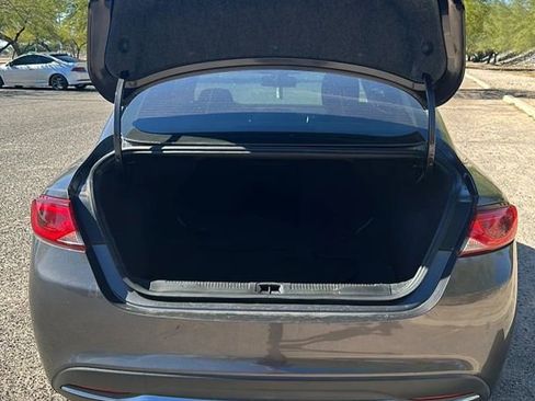 Used 2015 Chrysler 200 Limited w/ Convenience Group image 11