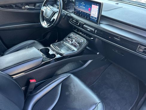 Certified 2021 Lincoln Nautilus FWD image 15