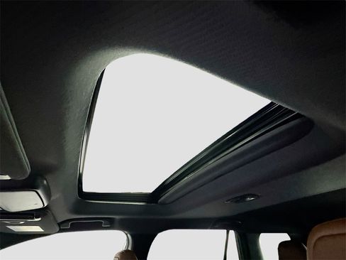 New 2026 Subaru Outback Touring XT image 21