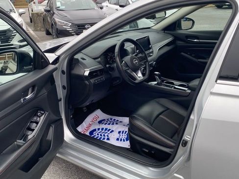 Certified 2024 Nissan Altima 2.5 SR image 15