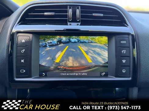 Used 2017 Jaguar F-PACE Premium AWD/4WD image 33