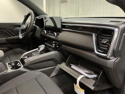 New 2026 GMC Canyon Elevation RWD image 32