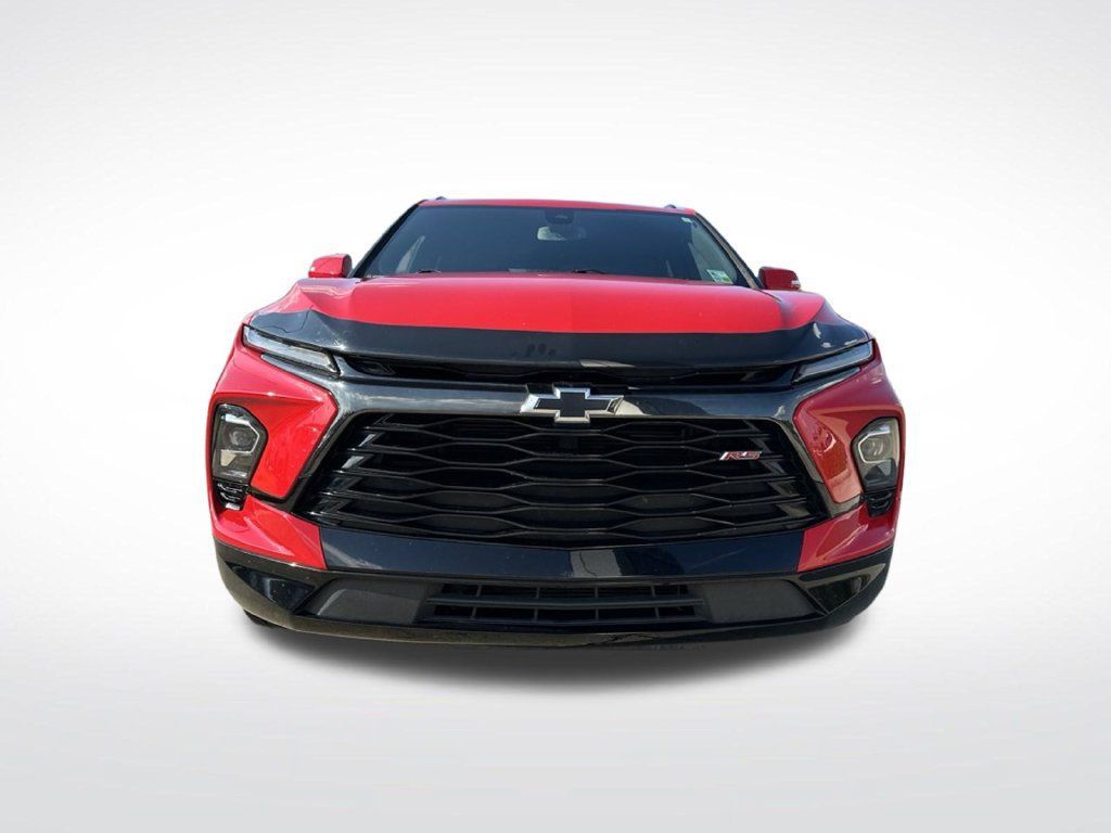 Used 2023 Chevrolet Blazer RS w/ Enhanced Convenience Package FWD image 2
