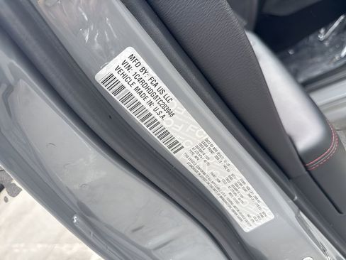 Used 2026 Dodge Durango GT RWD image 37