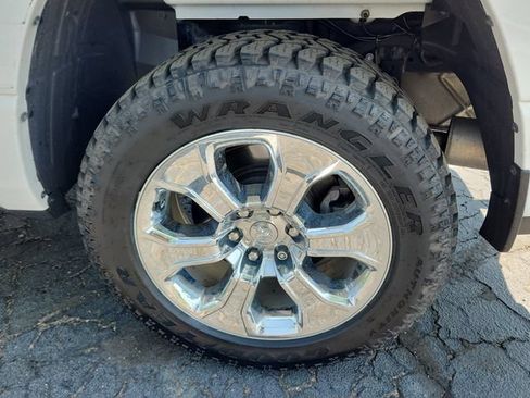 Used 2022 RAM 1500 Lone Star AWD/4WD image 26