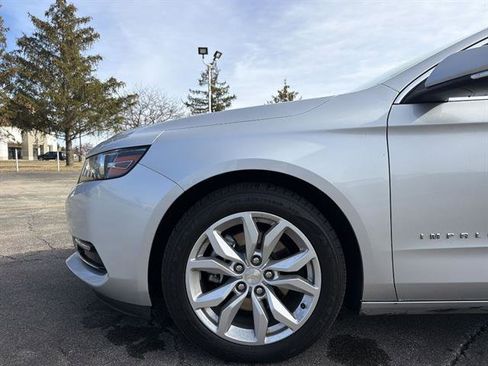 Used 2019 Chevrolet Impala LT w/ LT Convenience Package image 40