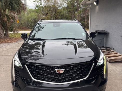 Used 2019 Cadillac XT4 Sport image 2