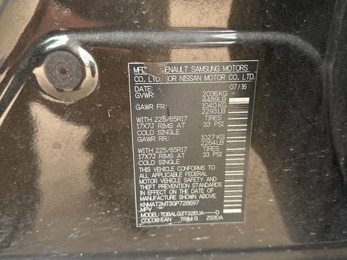 Used 2016 Nissan Rogue SV image 7