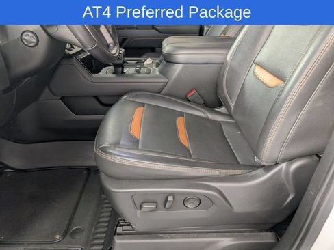 Used 2023 GMC Sierra 1500 AT4 w/ AT4 Premium Package AWD/4WD image 14